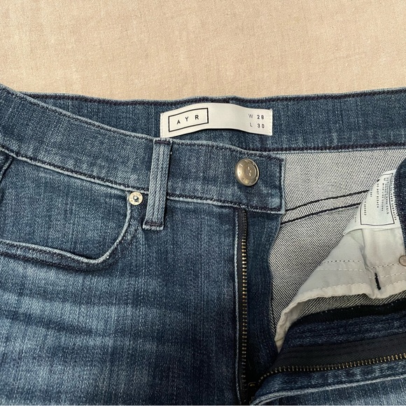 AYR The Riser Denim - Picture 6 of 6